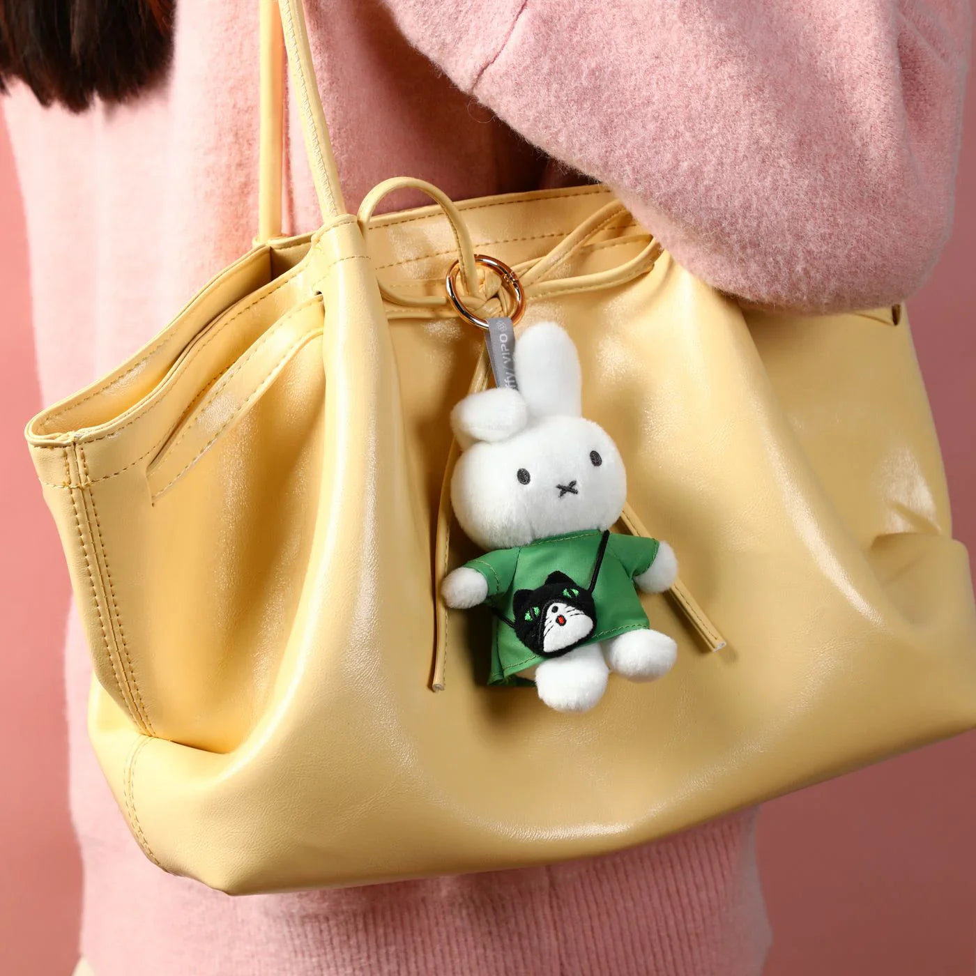 VIPO x Miffy Mini Bag Series Plush Keychain Blind Box [VERWACHT MID-EIND FEBRUARI]